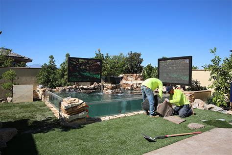 ‘Tanked’ stars create over-the-top ponds for Las Vegas homes | Las Vegas Review-Journal