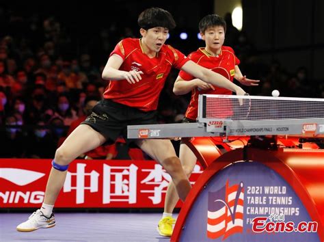 Chinese duo win gold at World Table Tennis Championships - China Minutes