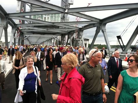 Photos: New Memorial bridge opens