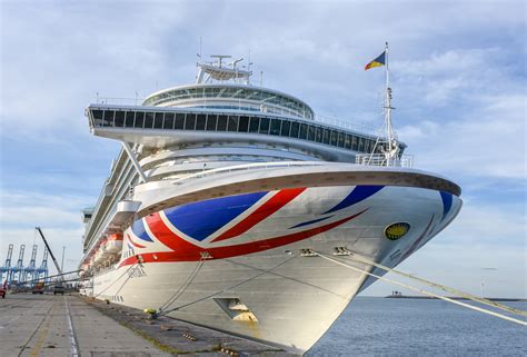 P&O Cruises Ventura Ship Review: A Mini Three Night Cruise to Bruges in ...