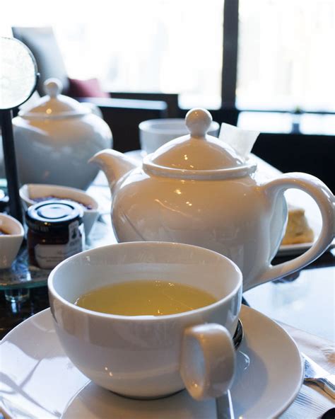 Afternoon Tea Review // Mandarin Oriental New York - Oh, How Civilized