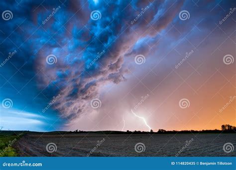 Thunderstorm Royalty-Free Stock Photo | CartoonDealer.com #168342585