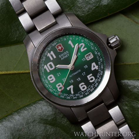 Victorinox Swiss Army - 24794 - Ground Force Mechanical Limited Edition ...