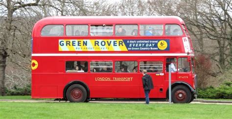 London Transport Heritage Bus © Colin Smith :: Geograph Britain and Ireland