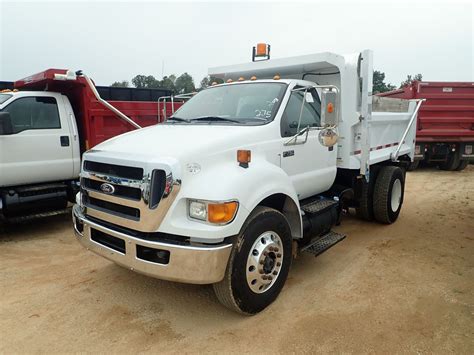 2011 FORD F750 Dump Truck - J.M. Wood Auction Company, Inc.