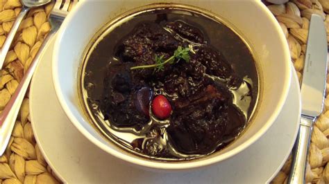 Guyanese Pepperpot Video - Jehan Can Cook