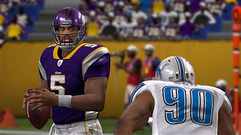 Latest Madden NFL 12 Screenshots Feature Players on the Move - pastapadre.com