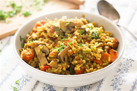 Brown Rice and Lentils (Vegan Rice Pilaf Recipe with Vegetables)