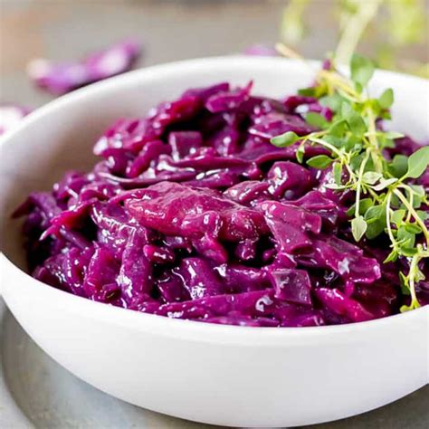 Braised Red Cabbage - Veggie Desserts