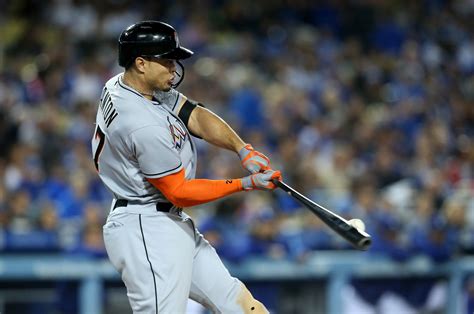 Watch Giancarlo Stanton hit a home run out of Dodger Stadium - LA Times