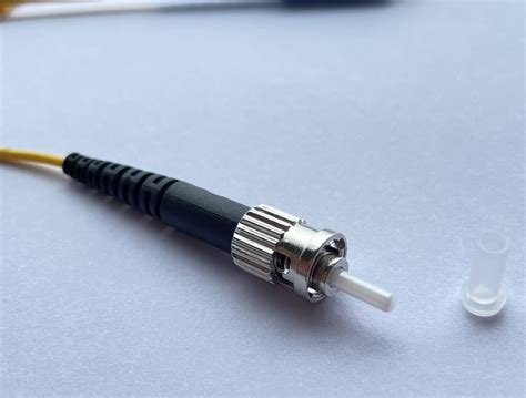 Fiber connector types - HOC