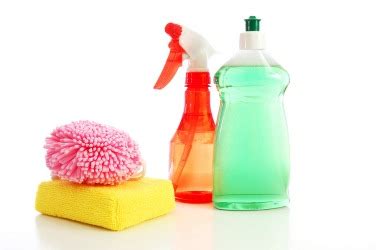 Spring Cleaning Tips, Checklist And Homemade Cleaners