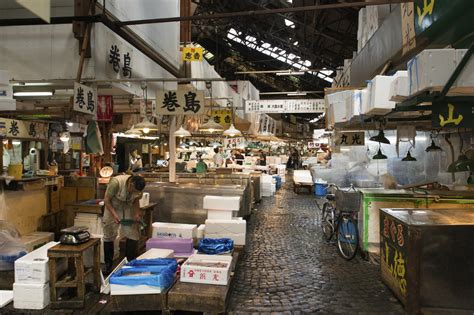 Tsukiji Fish Market - GaijinPot Travel