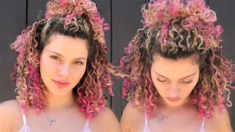 Pink hair | Pink hair, Curly girl, Curly hair styles