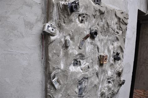 Wall mural made from defunct cameras | An interesting 3-D wa… | Flickr