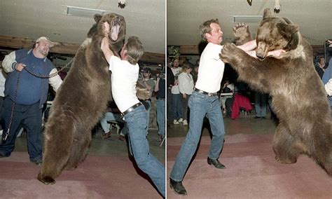 Vintage photos show men wrestling a bear for fun in an Alabama bar | Daily Mail Online