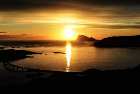 How to see the Midnight Sun in Tromsø - Visit Northern Norway