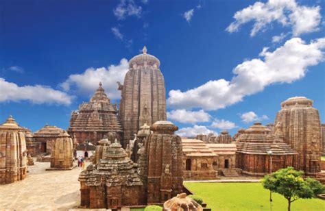 31 Tourist Places to Visit in Odisha That You Can't Miss in 2024