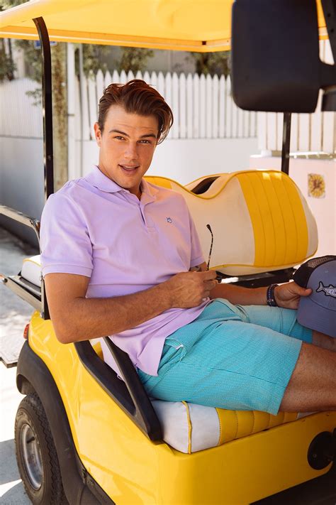 Southern Tide Spring 2019 Collection | Coastal style, Mens preppy outfits, Southern clothing brands