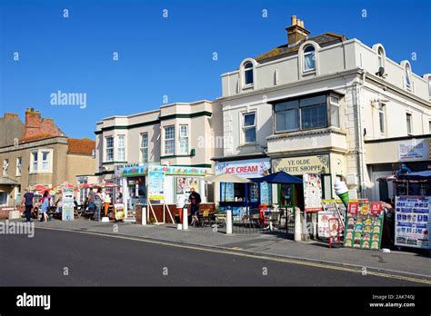 Burnham on sea hi-res stock photography and images - Alamy