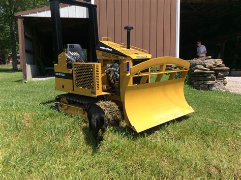 MAGNATRAC Owner Customizes His Small Bulldozer - Struck Corp