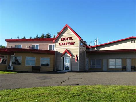 GATEWAY MOTEL & RESTAURANT, Madawaska - Restaurant Reviews, Photos & Phone Number - Tripadvisor