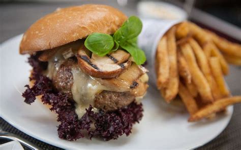 Toronto Food Bucket List - 50 Things to Eat Before You Die - Thrillist