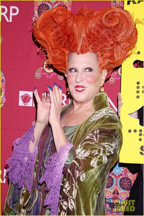 Bette Midler's 'Hocus Pocus' Halloween Costume Was One of the Best Ever!: Photo 3967116 | 31 ...