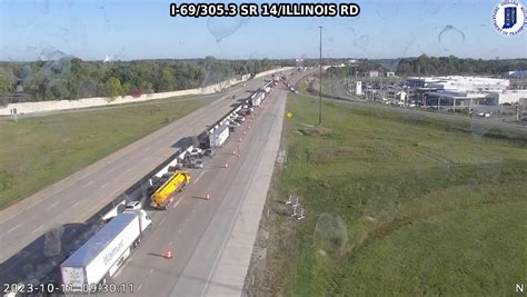 Traffic flowing again on I-69 following crash near Illinois Road exit ...