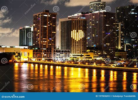 Skyline of Miami Biscayne Bay Reflections, High Resolution. Miami Night ...