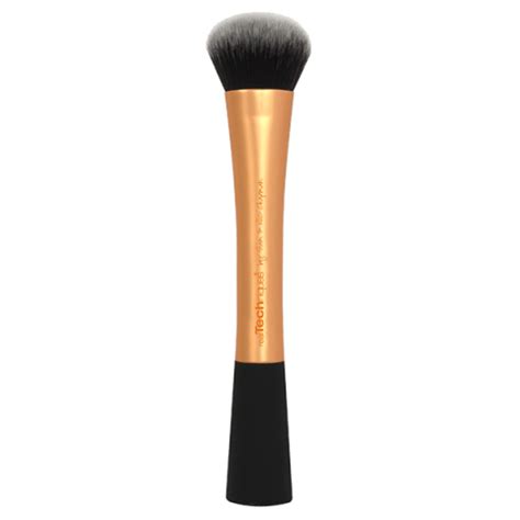 Best foundation brush: Are you using the right one?