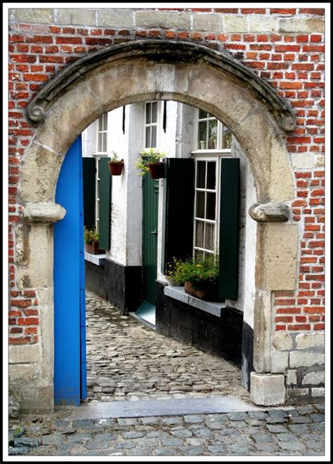 Lier, Belgium. Begijnhof / Beguinage's entry by rodgerg | Amsterdam ...