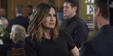 How Law And Order: SVU's Season 21 Finale Left Things With Fin And ...