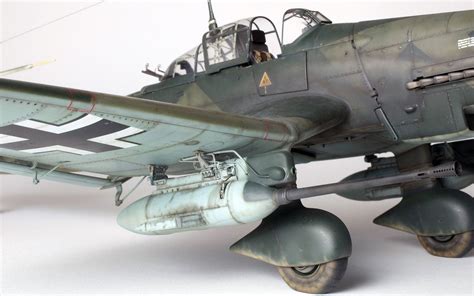 Hasegawa 1/32 Ju87G2 STUKA ‘KANONVOGEL’ | STATIC CAPITAL | Model aircraft, Model airplanes ...