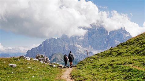 Allan Su | How to Hike the Alta Via 1