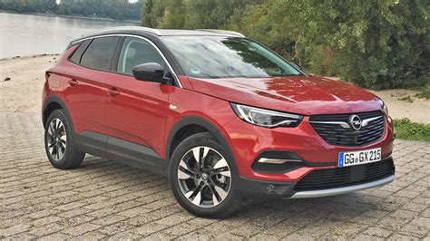 Opel Grandland X : les premières images de l'essai en live + impressions de conduite