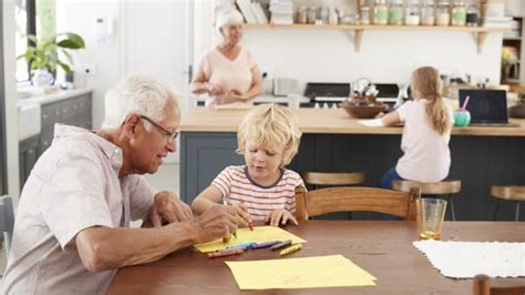 Grandfamilies: Grandparents Raising Grandchildren | Seniors Guide