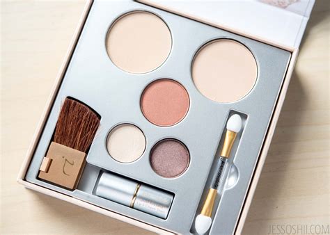 REVIEW | Jane Iredale Pure & Simple Makeup Kit, Swatches, Before/After ...