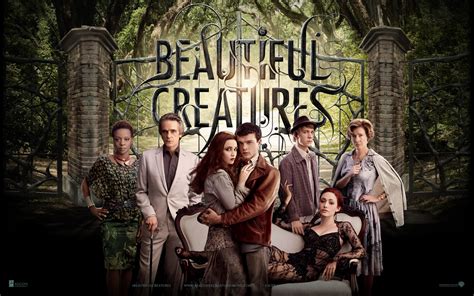 The Book Rat: Film Review: Beautiful Creatures