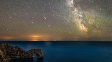 Perseid Meteor Shower Wallpaper