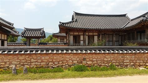 Free Image on Pixabay - Giwajip, Fence, Hanok, Seoul | Traditional house, Korean traditional ...