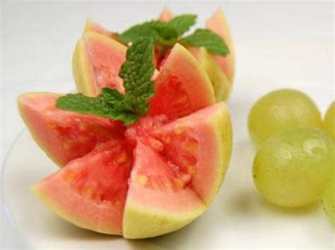 Fresh Guava Fruit Recipes | Dandk Organizer