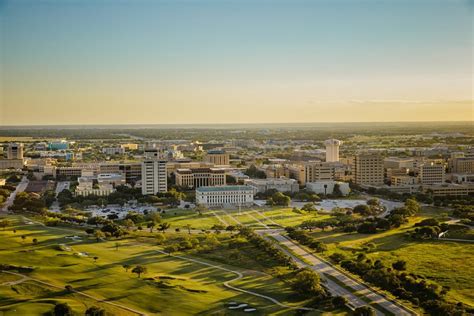 Texas A&M Is Only Public College In Texas To Make 2020 Fiske Guide ...