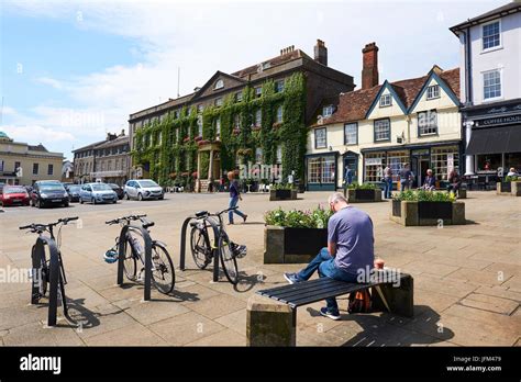 Angel Hotel, Angel Hill, Bury St Edmunds, Suffolk, UK Stock Photo - Alamy