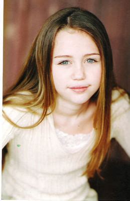 Young Miley - Miley Cyrus Photo (7396195) - Fanpop