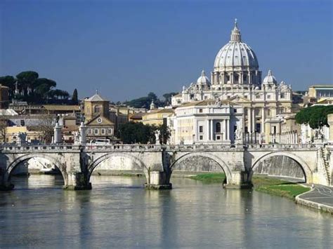 Tiber River | river, Italy | Britannica.com