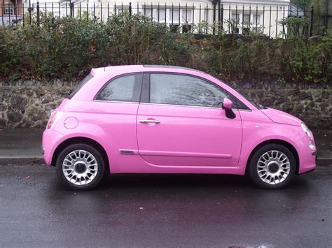 Ampton Road, Edgbaston - pink car - Fiat 500 | On a snowy Ap… | Flickr