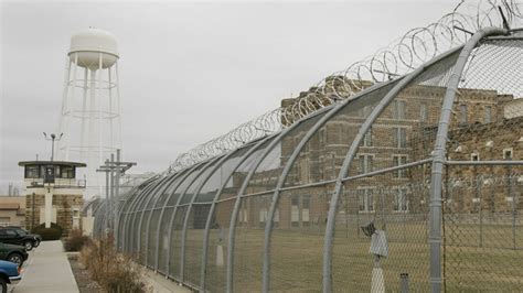 DOC: Michigan prison inmate dies after attack by 2 inmates