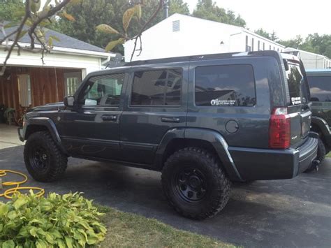 lifted jeep commander | 2006 Jeep commander 4.7l, 2'' lift, 245-75-17 ...