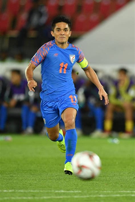 Pin on Quick saves | Sunil chhetri, Football boys, Soccer players